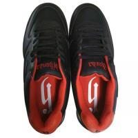 スニーカー (ブラック&レッド)